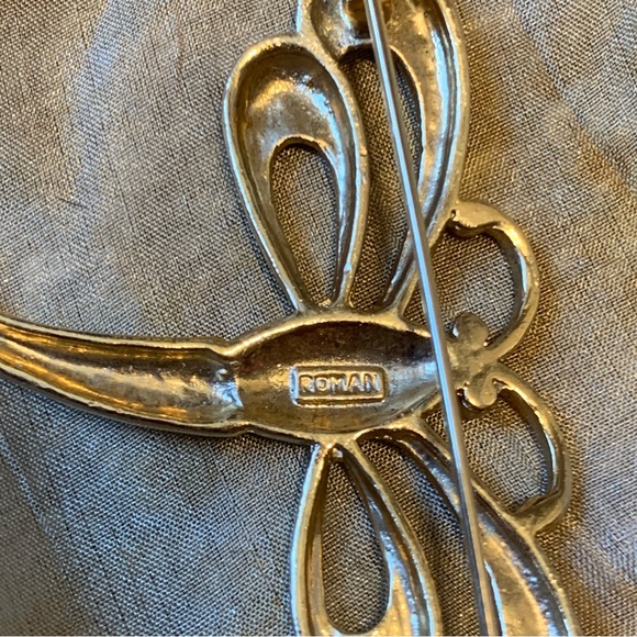 Vintage Signed Dragonfly Pin with Gold Metal and Crystals by Roman. - Picture 6 of 6